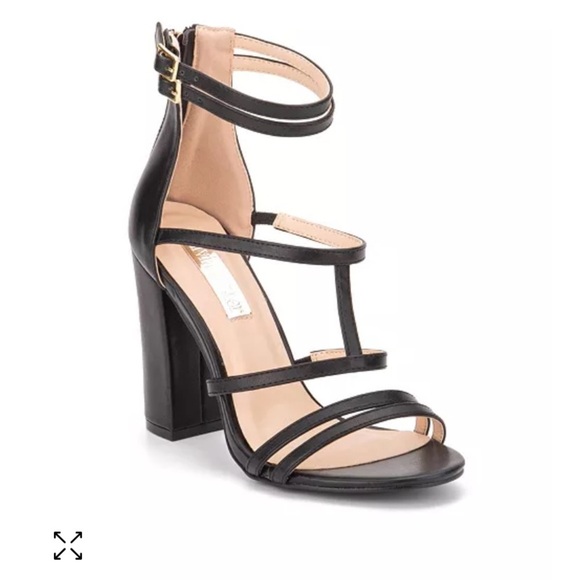 Olivia Miller Size 8.5 Black Sensual Block Sandals in Great Condition - Picture 1 of 16